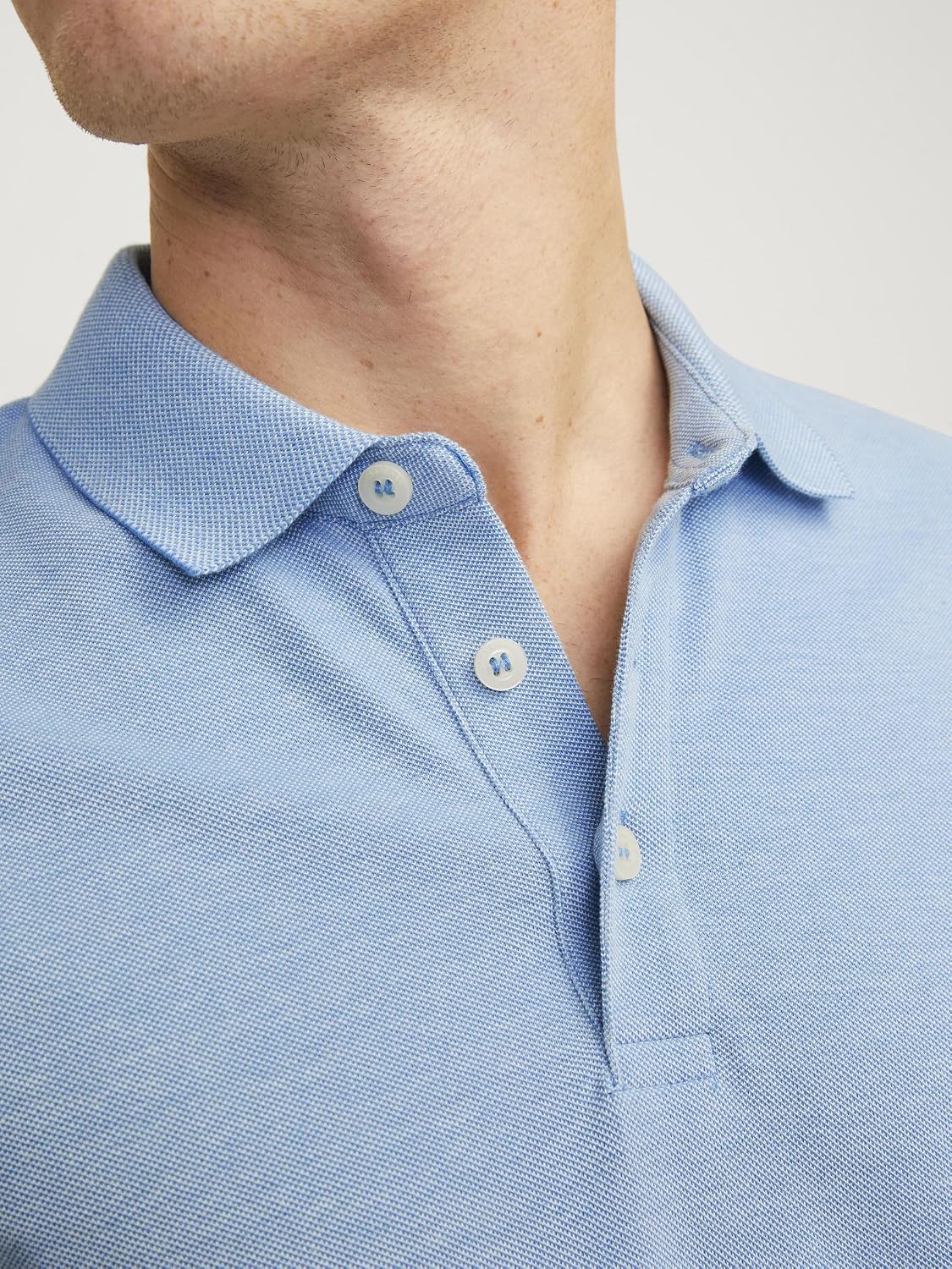 Detalle 2 de JACK & JONES Poloshirt Einfarbig – Polo aus 100% Baumwolle