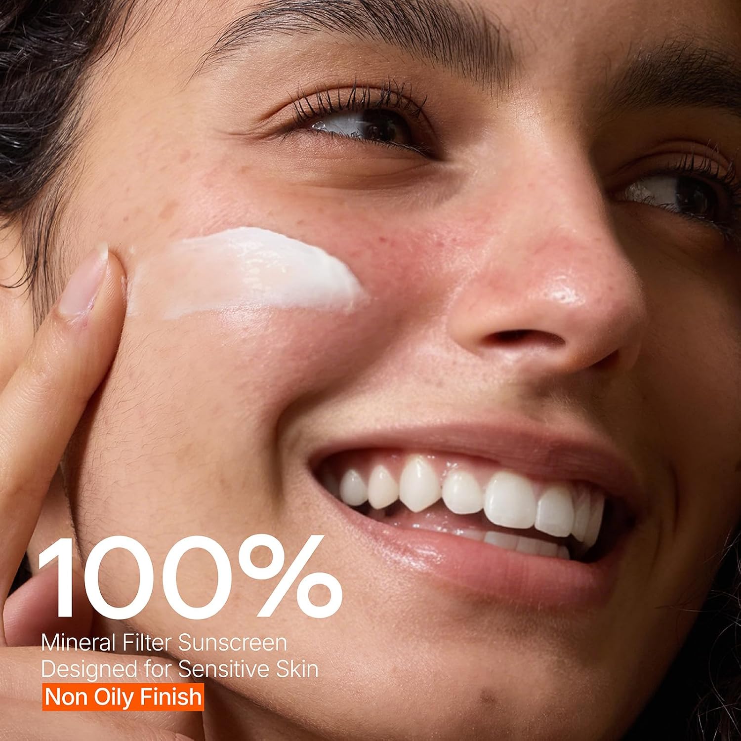 Detalle de MISTINE Mineral Sunscreen Lotion SPF 50+ with No White Cast — Lightweight, Reef-Safe Zinc Oxide