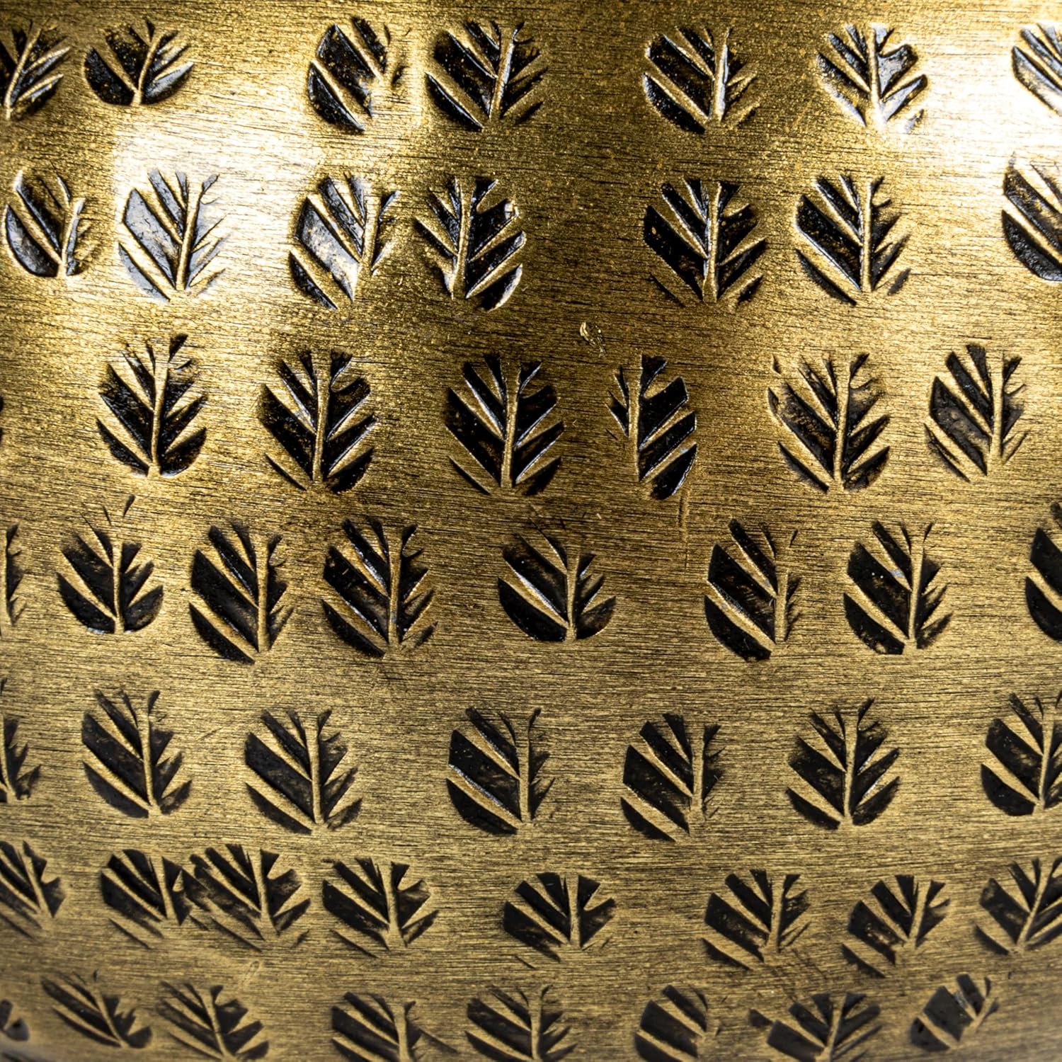 Thumbnail 3 de Round Hammered Metal Container Bird Finial Brass Finish 🏺