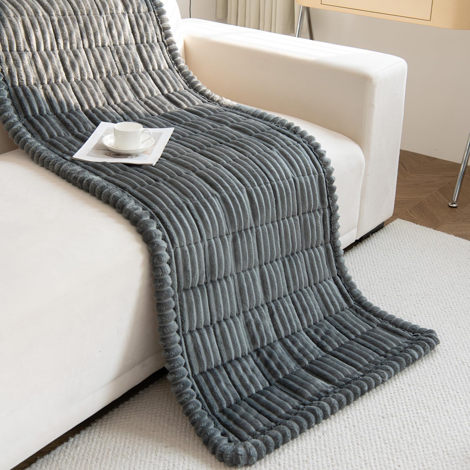 Detalle 2 de MOYORA sofa cover thick corduroy 3 seater