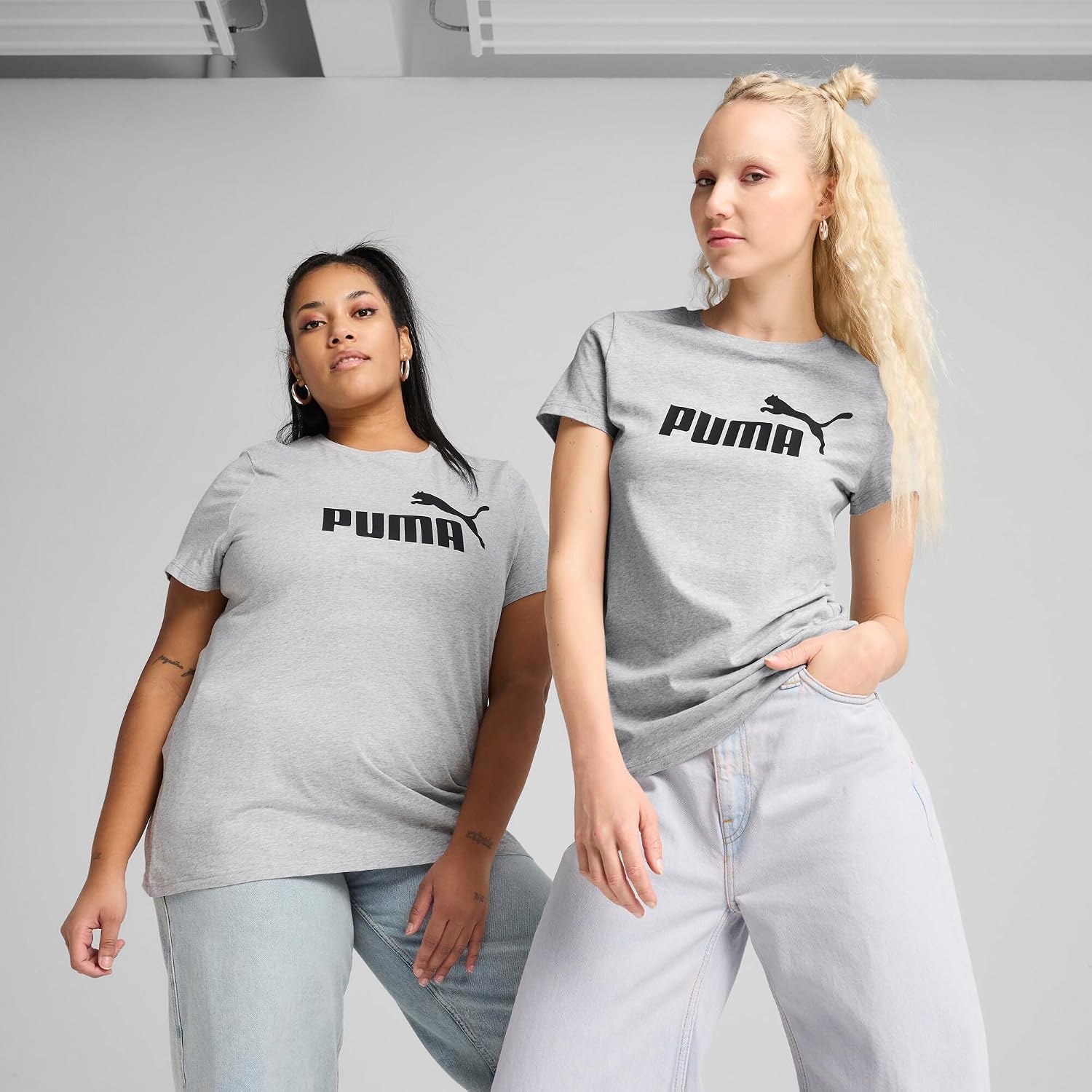 Detalle 2 de PUMA ESS No. 1 Logo Tee – Unisex Basic kurzärmelig