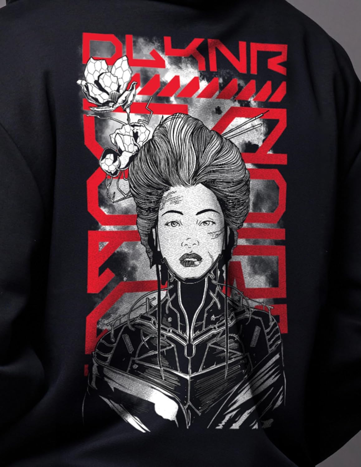 Detalle de Dolly Noire Icons Felpa Metal Geisha Nero - Hoodie unisex in cotone misto