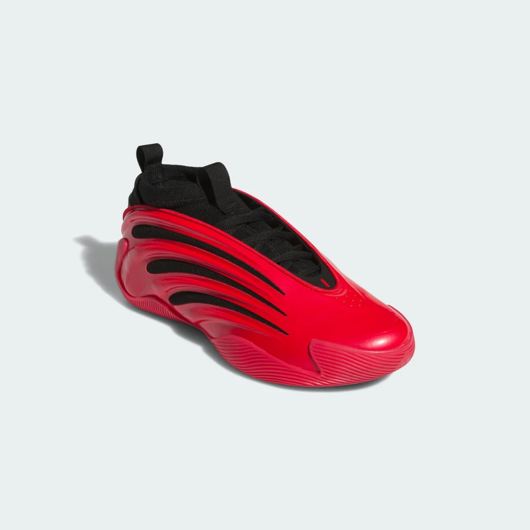 Detalle 2 de Zapatilla Harden Volume 9 de Adidas: ¿merece la pena para baloncesto en pista roja