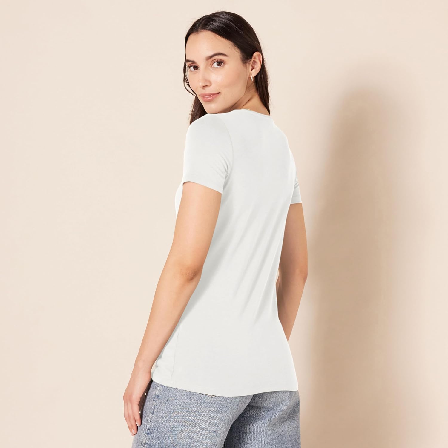 Detalle de Amazon Essentials T-shirt manches courtes femme, coupe standard (ras-de-cou et col en V) – pack multiple