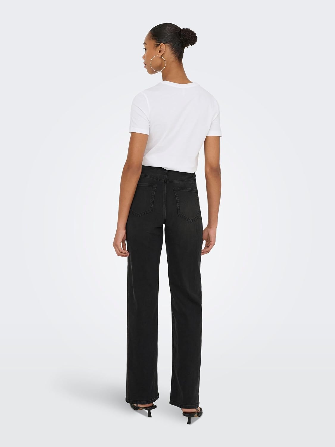 Detalle 2 de ONLY Female Jeans mit weitem Bein ONLJUICY-WAUW in High-Waist-Passform