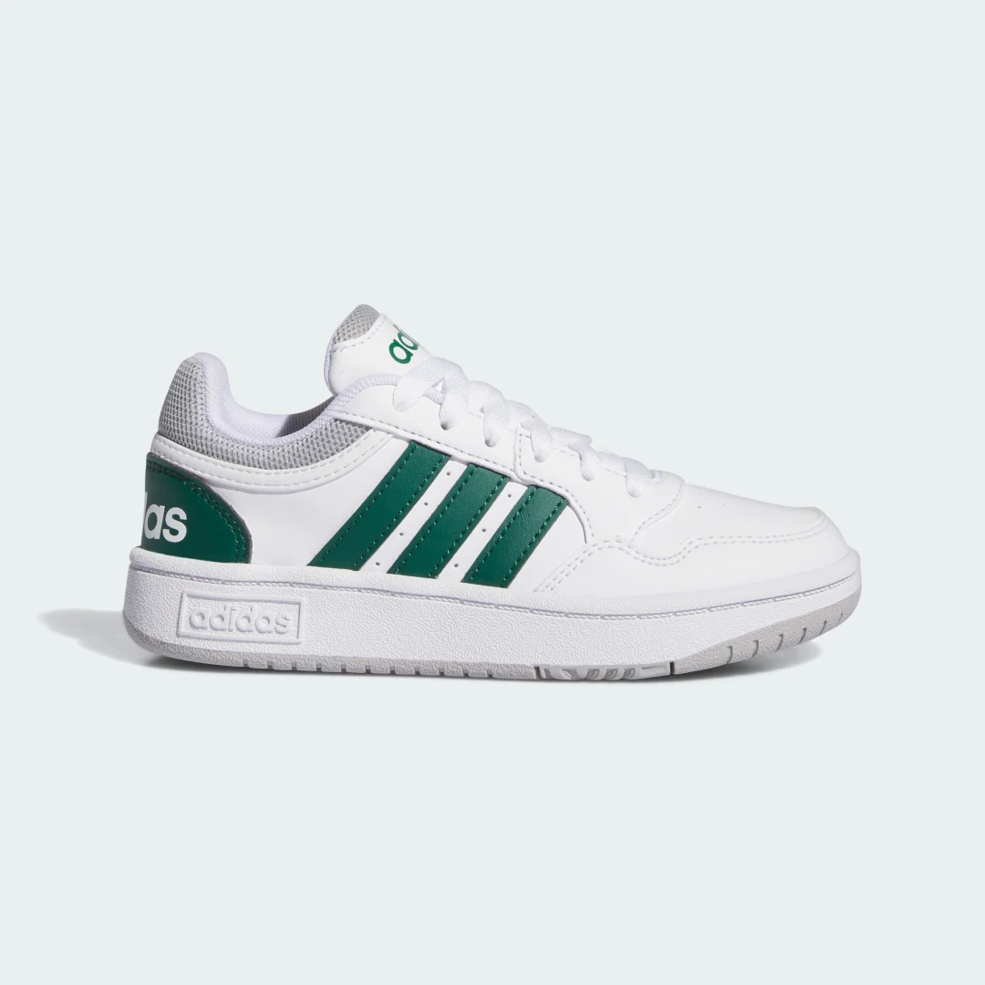Detalle de Zapatilla Hoops de Adidas (Blanco) - ¿vale la pena para uso diario?