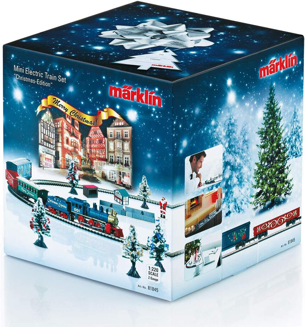 Detalle de Märklin 81845 kerststartset met Z-spoor, metalen locomotief en winterdecoratie