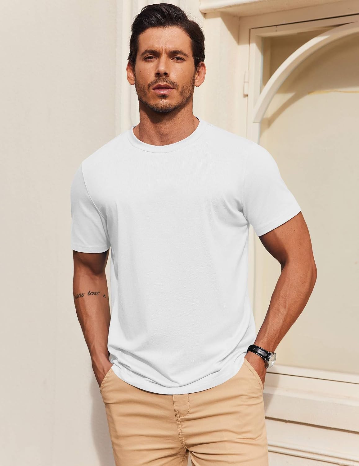 Detalle de COOFANDY Men's Short Sleeve Cotton-Blend T-Shirt — Everyday Essential