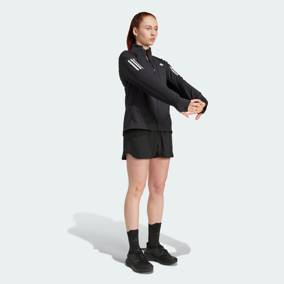 Detalle de Chaqueta de invierno Adidas Own The Run (Negro) – cobertura para tus rutas