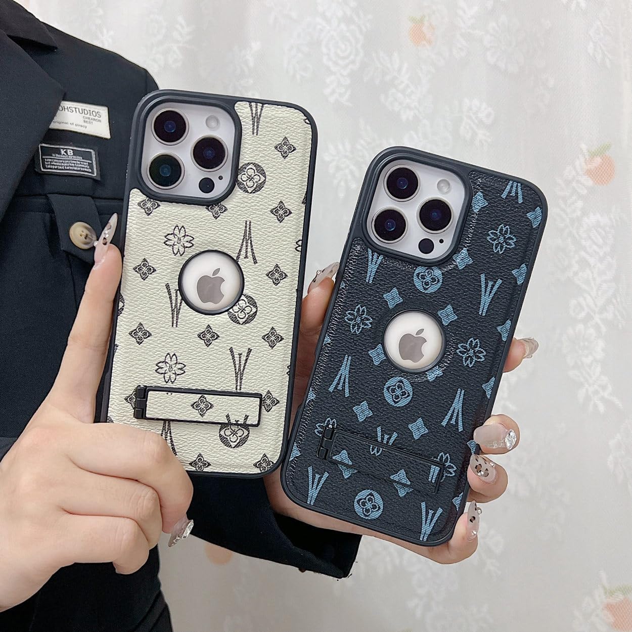 Detalle de Dropcases iPhone 16 Pro Max Case with PU Leather