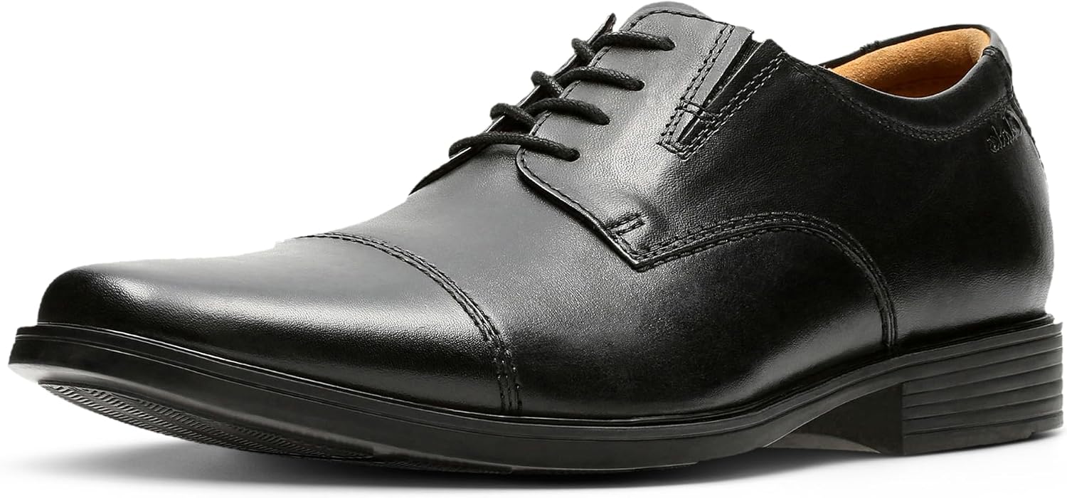 Detalle de Clarks Tilden Cap Oxford Shoe comfort