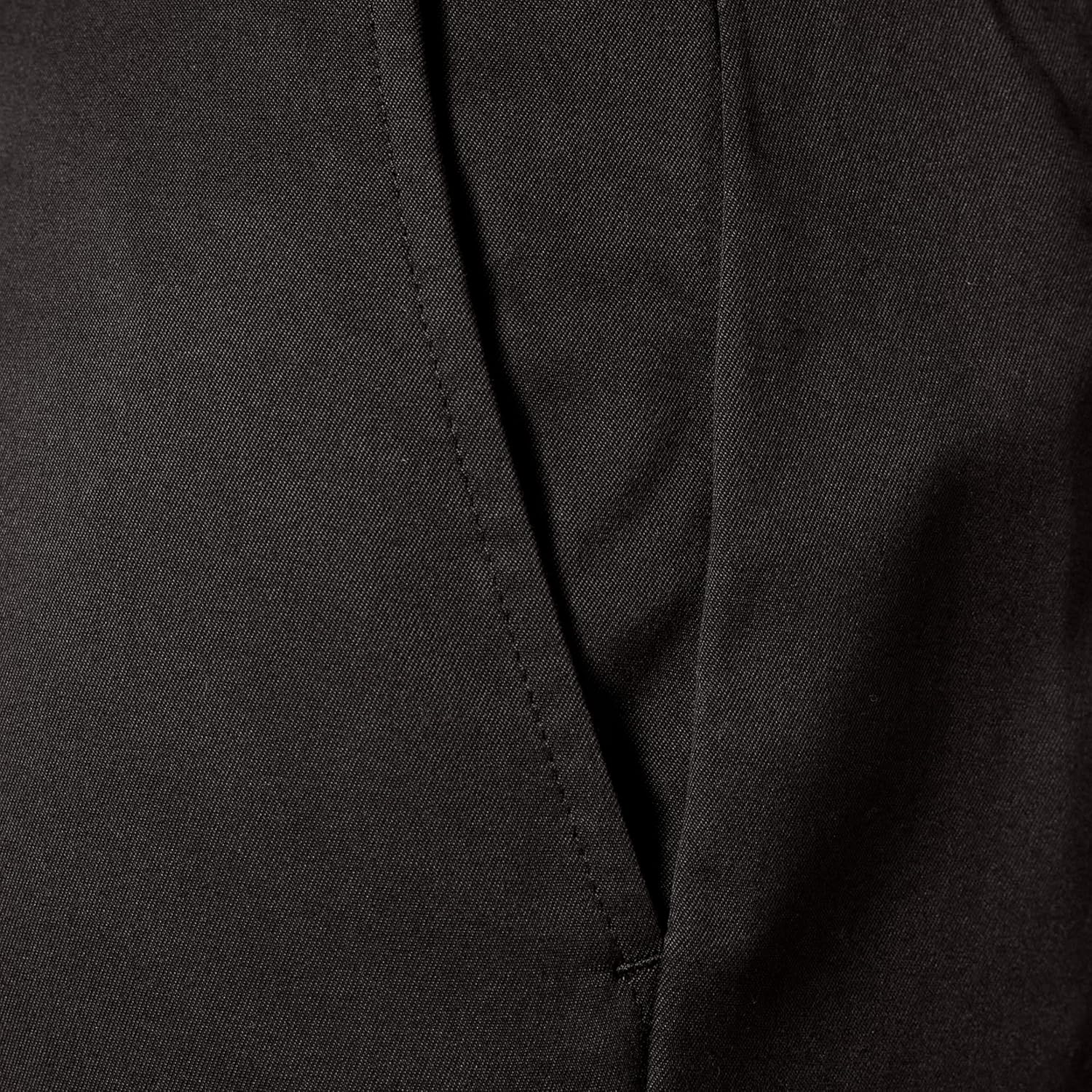 Thumbnail 6 de Amazon Essentials Men’s Classic-Fit Stretch Golf Trousers (Big & Tall), Black 33W / 30L