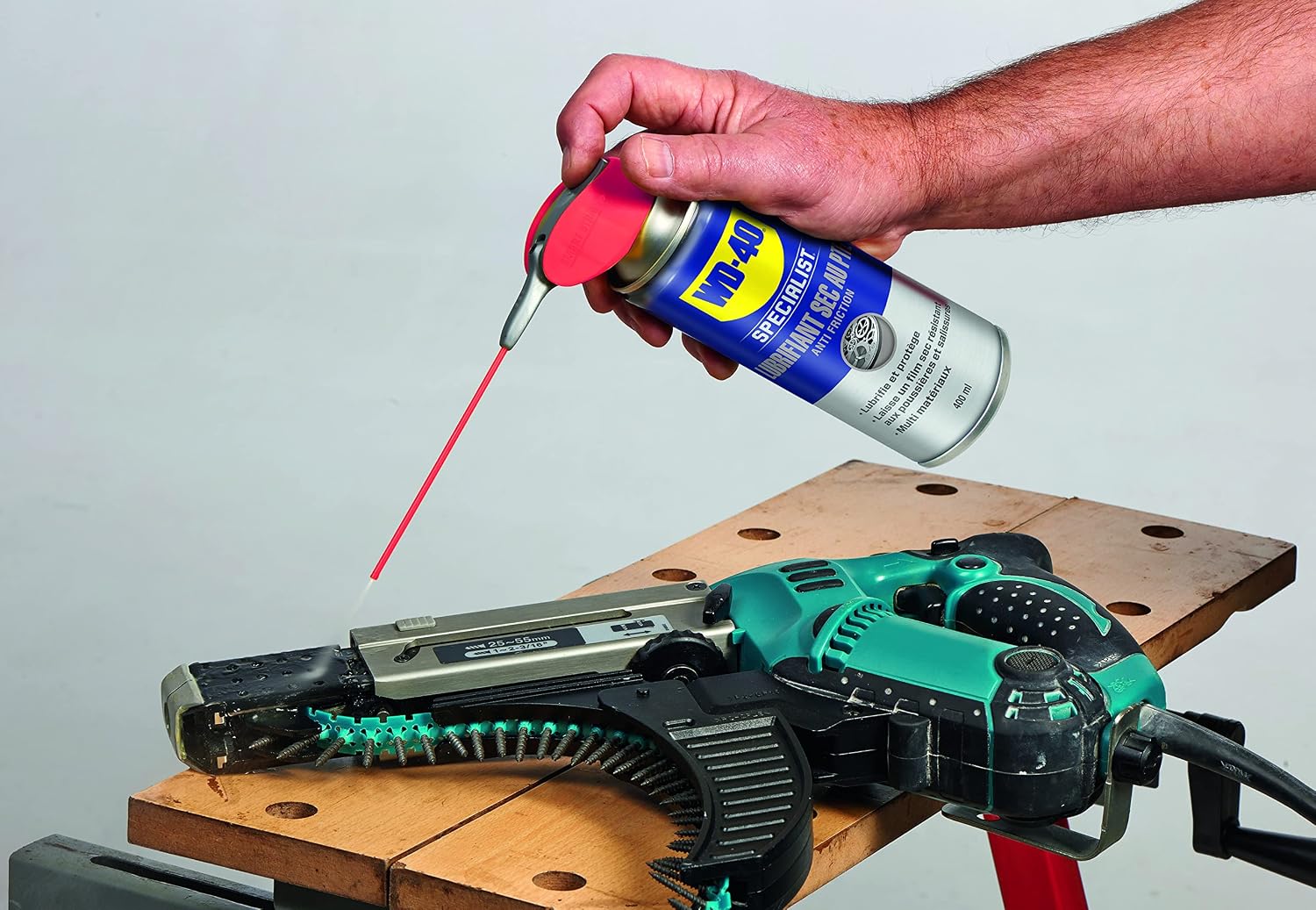 Detalle 2 de WD-40 SPECIALIST Lubrifiant Sec, aérosol 400 ml — film sec qui n'attire pas les salissures