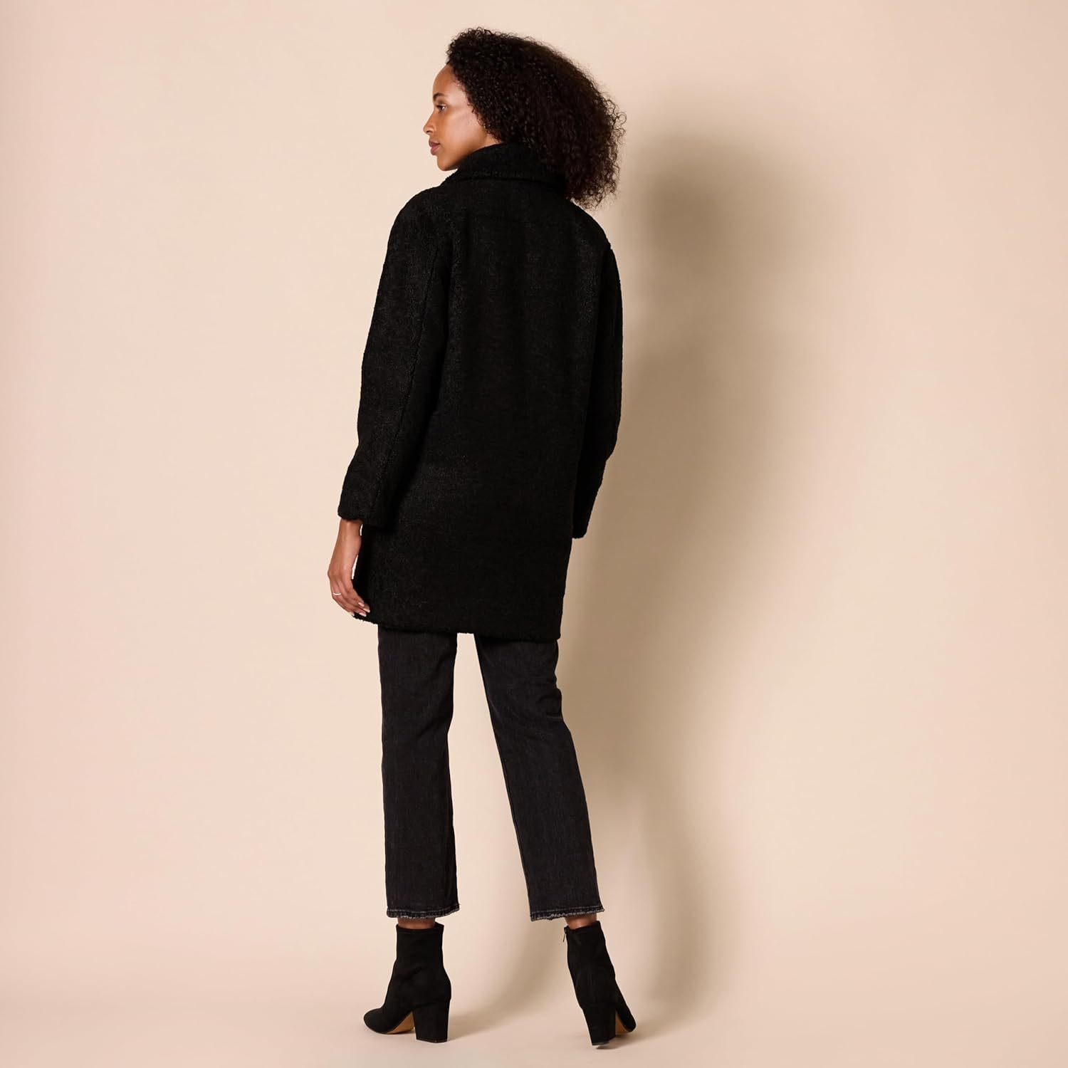 Thumbnail 2 de Amazon Essentials Women’s Teddy Bear Fleece Oversized Lapel Jacket (Previously Daily Ritual)