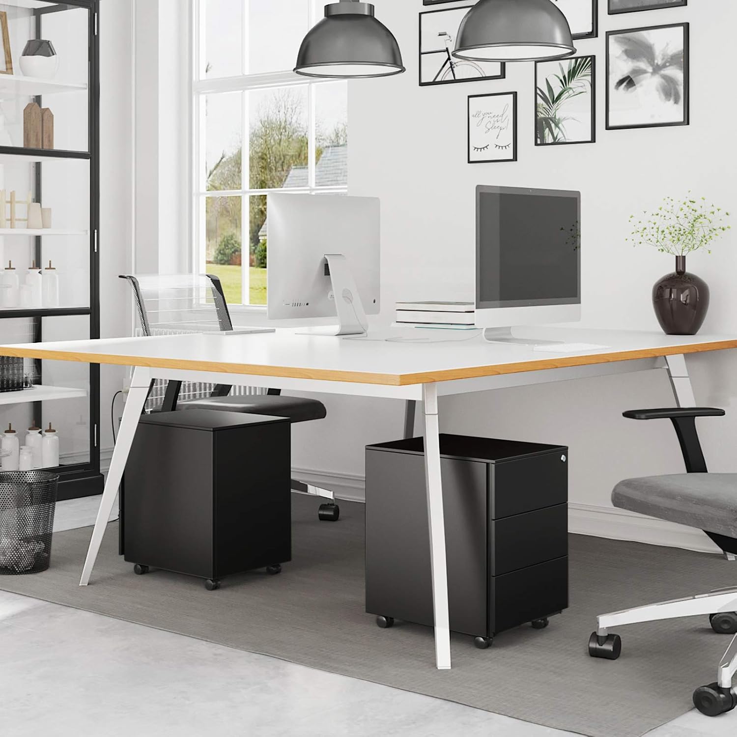 Detalle de SONGMICS OFC63BK Cassettiera da ufficio con ruote e chiusura, 3 cassetti per scrivania (45 x 39 x 54 cm) in nero opaco