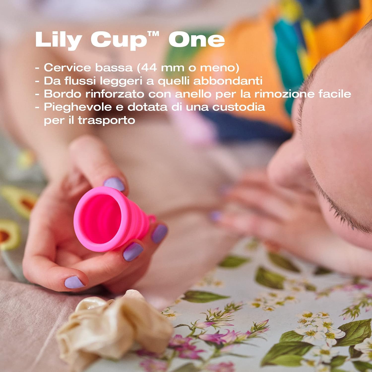 Detalle 2 de Intimina Lily Cup One: Coppetta mestruale morbida per principianti e adolescenti