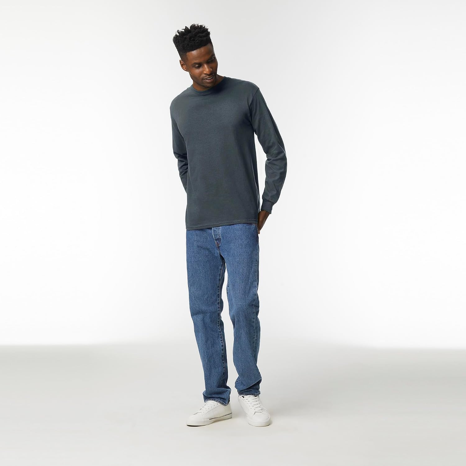 Detalle de Gildan Ultra Cotton G2400 långärmad T-shirt för herr, bomull, 3-pack