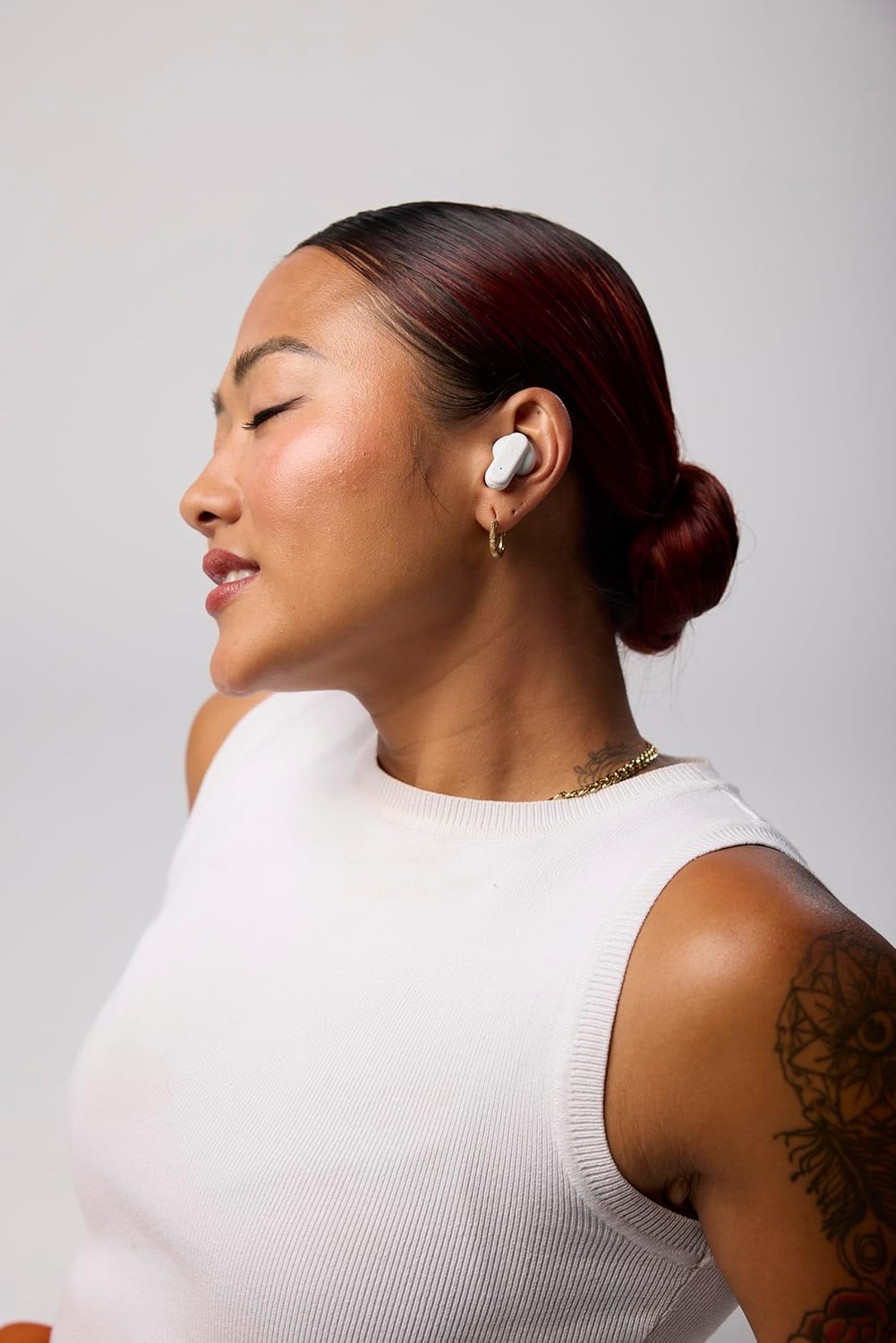 Detalle 2 de Skullcandy Dime Evo Wireless Earbuds (Bluetooth) with Up to 36 Hours Battery, IPX4, and App Controls