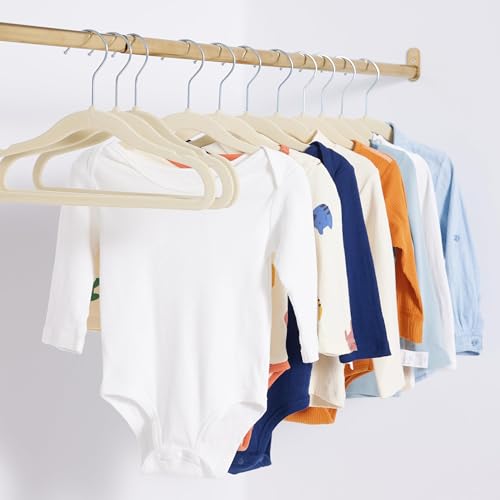 Thumbnail 5 de Amazon Basics Perchas de Terciopelo Antideslizante para niños y bebés, 30 unidades, 29,46 cm, Beige