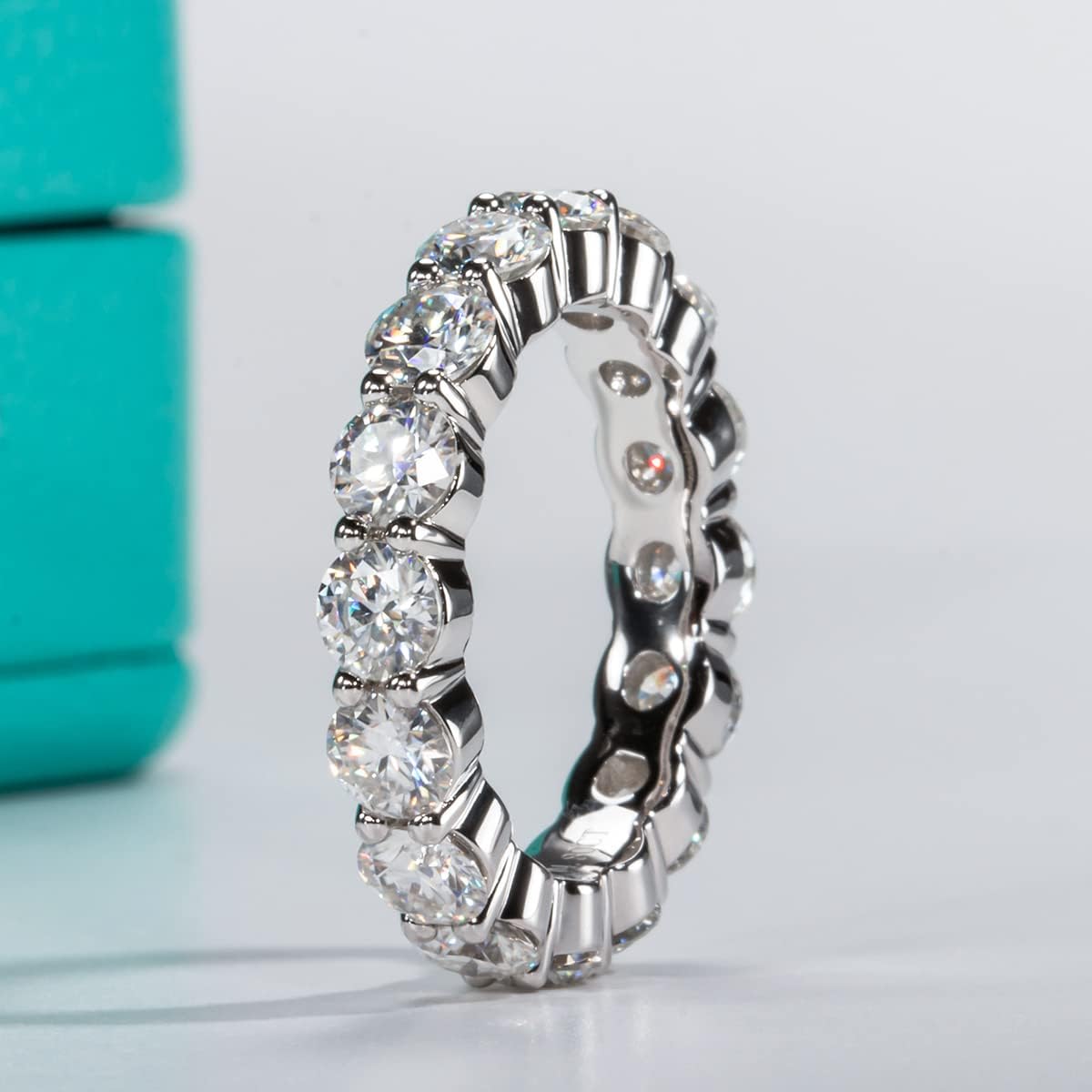 Detalle de AnuClub Moissanite Eternity Ring 5cttw