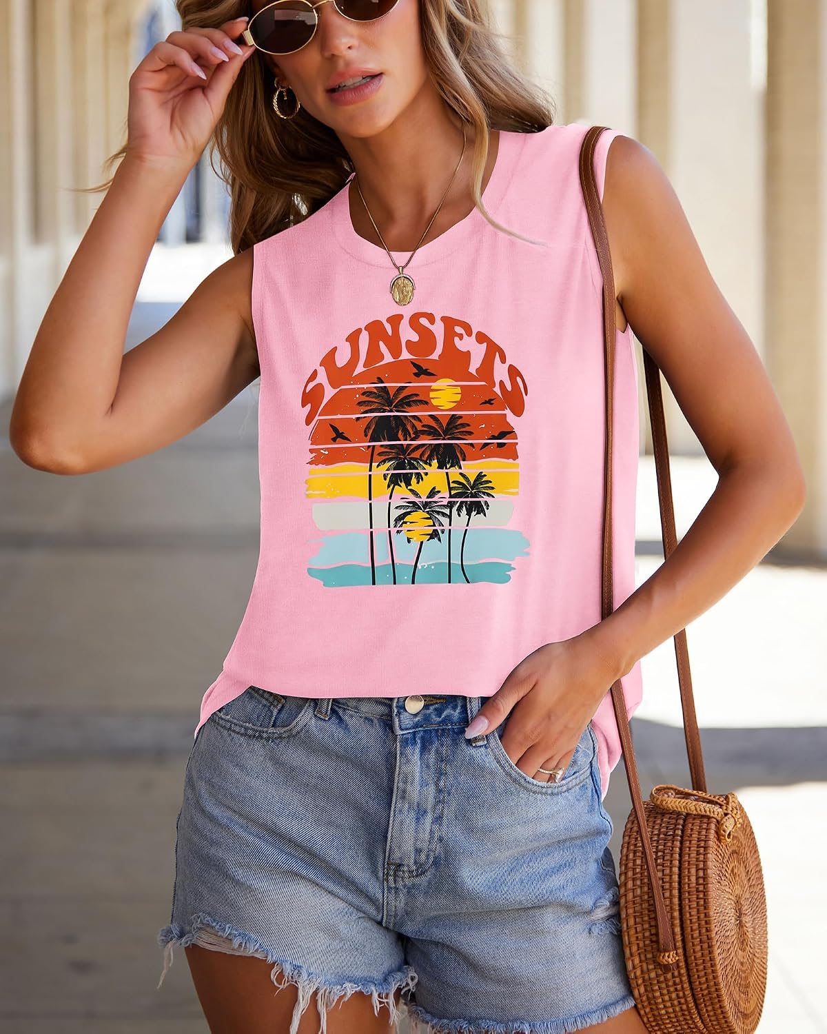 Thumbnail 5 de Womens Tank Tops Summer T Shirts Sleeveless Casual Loose Tunic Blouses 2026