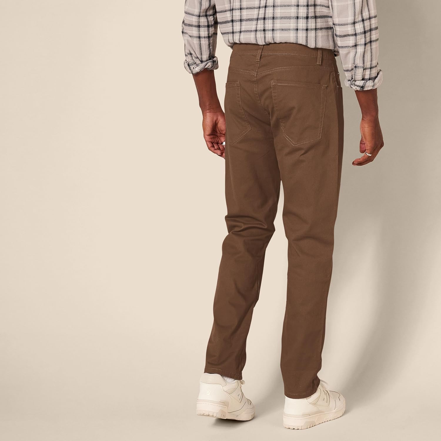 Thumbnail 1 de Amazon Essentials Herren 5-Pocket-Stretch-Twillhose – sportlich geschnitten (Big & Tall)