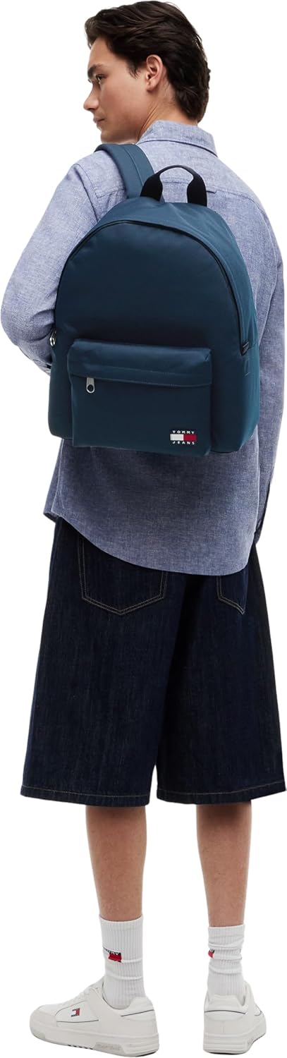 Detalle 2 de Tommy Jeans Daily Dome moyen : sac à dos homme pratique au quotidien