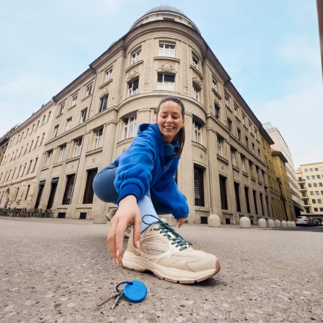 Thumbnail 2 de Chipolo POP Blau Bluetooth-Tracker für Schlüssel, Geldbörse & Tasche