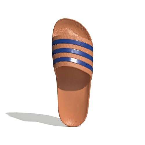 Detalle 2 de adidas Unisex Adilette Aqua Slides Dusky Orange/Team Royal Blue/Dusky Orange 8 UK 42 EU