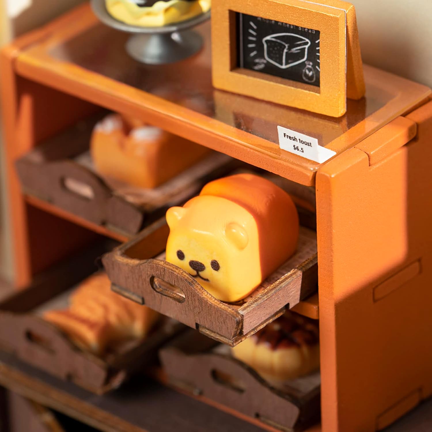 Thumbnail 6 de ROLIfe Maison Miniature à construire en bois avec LED — kit DIY pour diorama et décoration