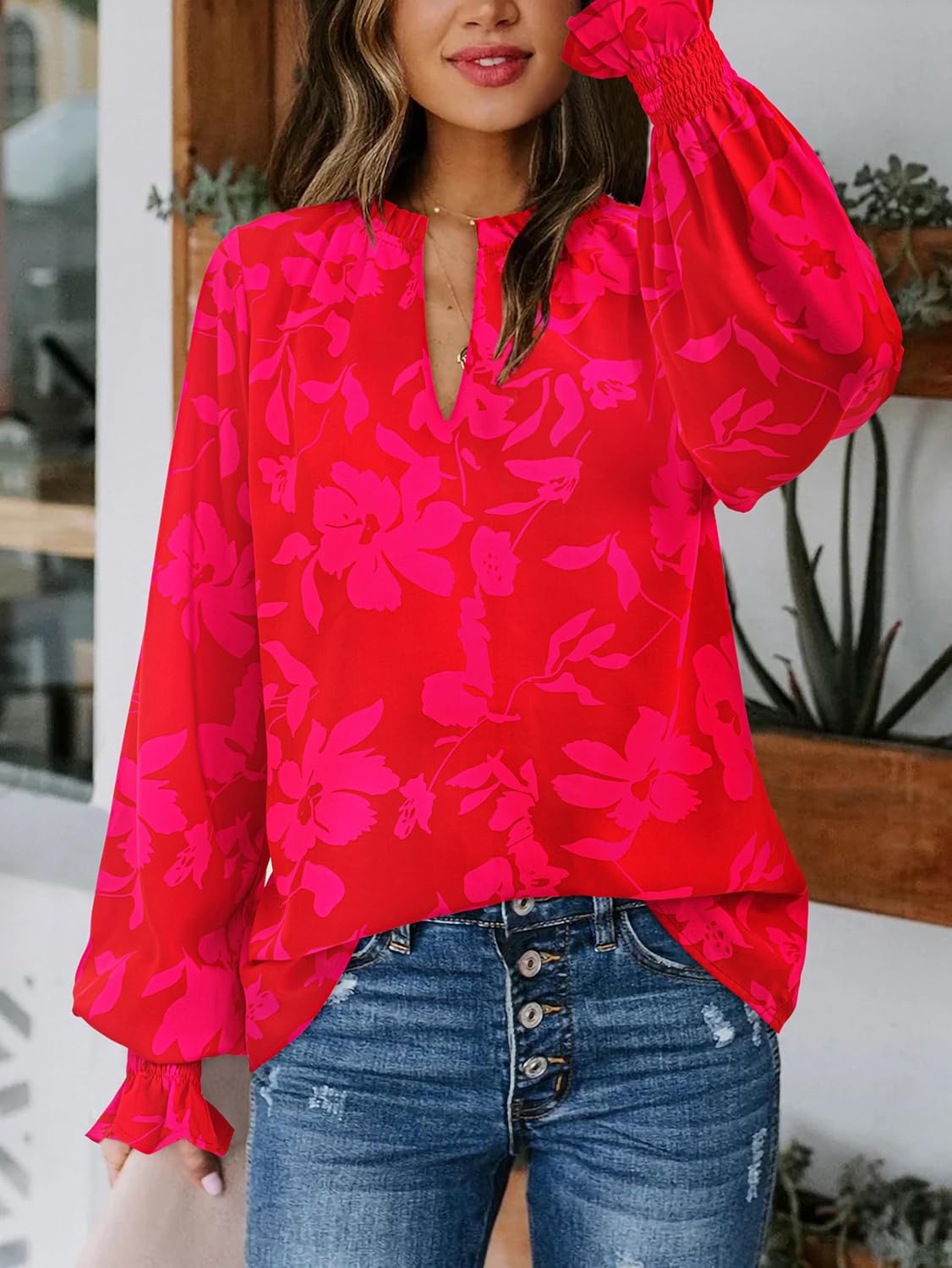Detalle de MASCOMODA Women's V Neck Floral Long Sleeve Top — Boho Chic for 2026 Summer