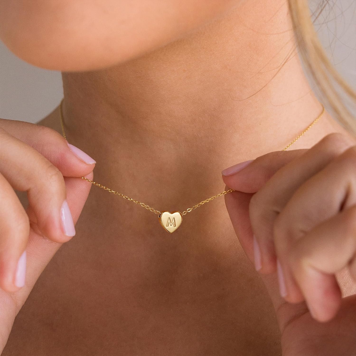 Detalle de TINGN Cuore Initial Collane: Collana con Cuore e Lettera R in oro riempito 14K per Donne e Ragazze