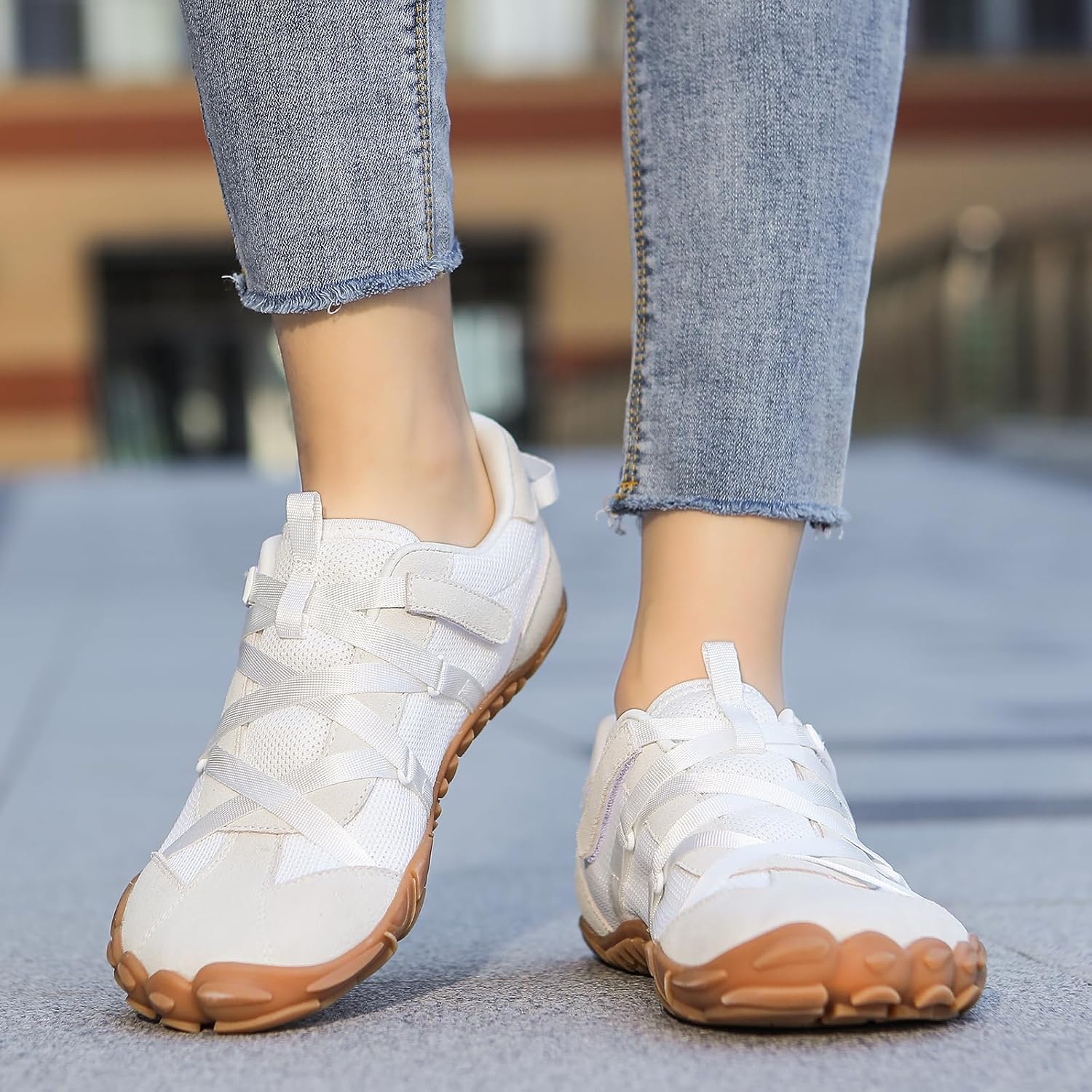 Detalle 2 de UBFEN Barefoot Sneakers