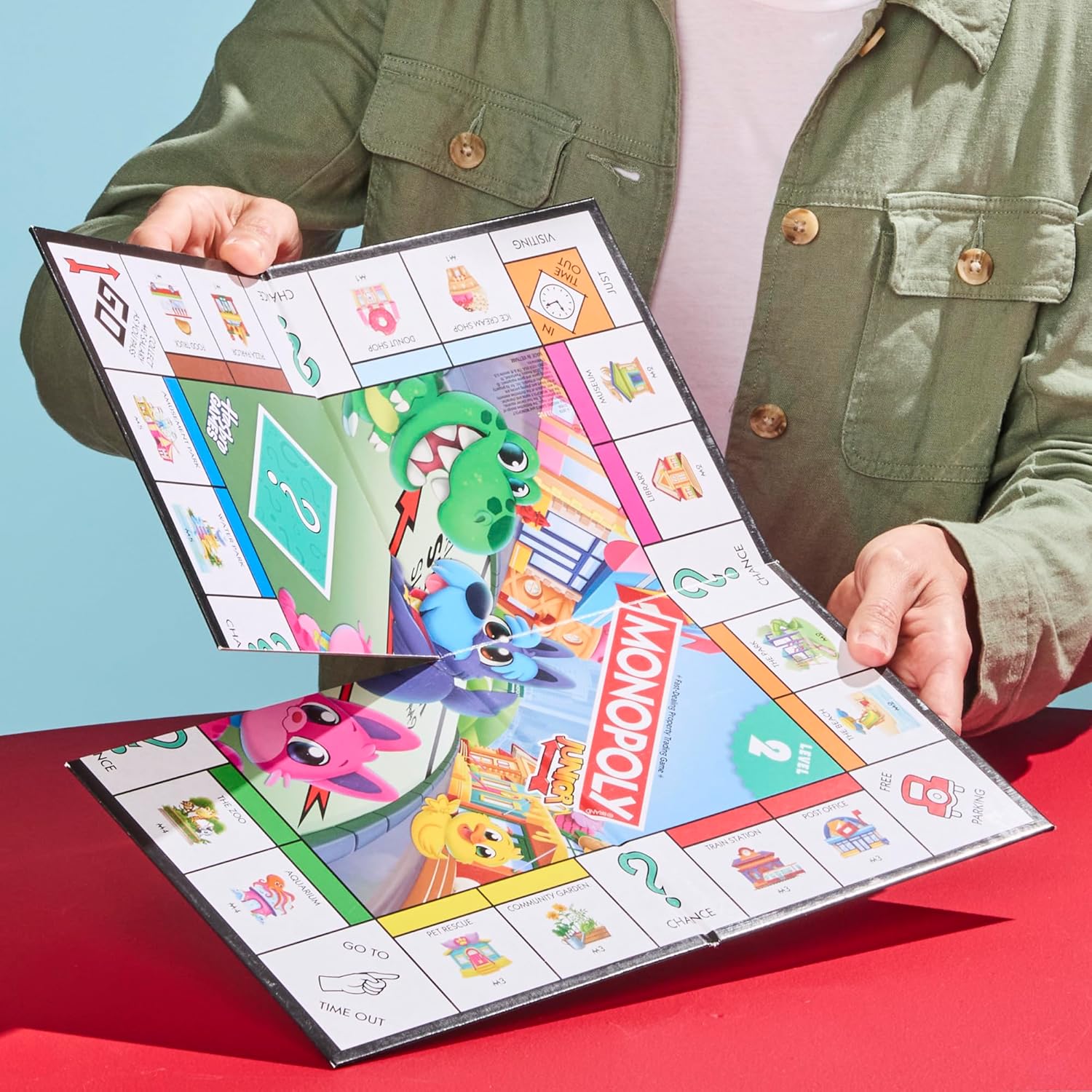 Thumbnail 5 de Monopoly Junior édition 2026 Jeu de Plateau