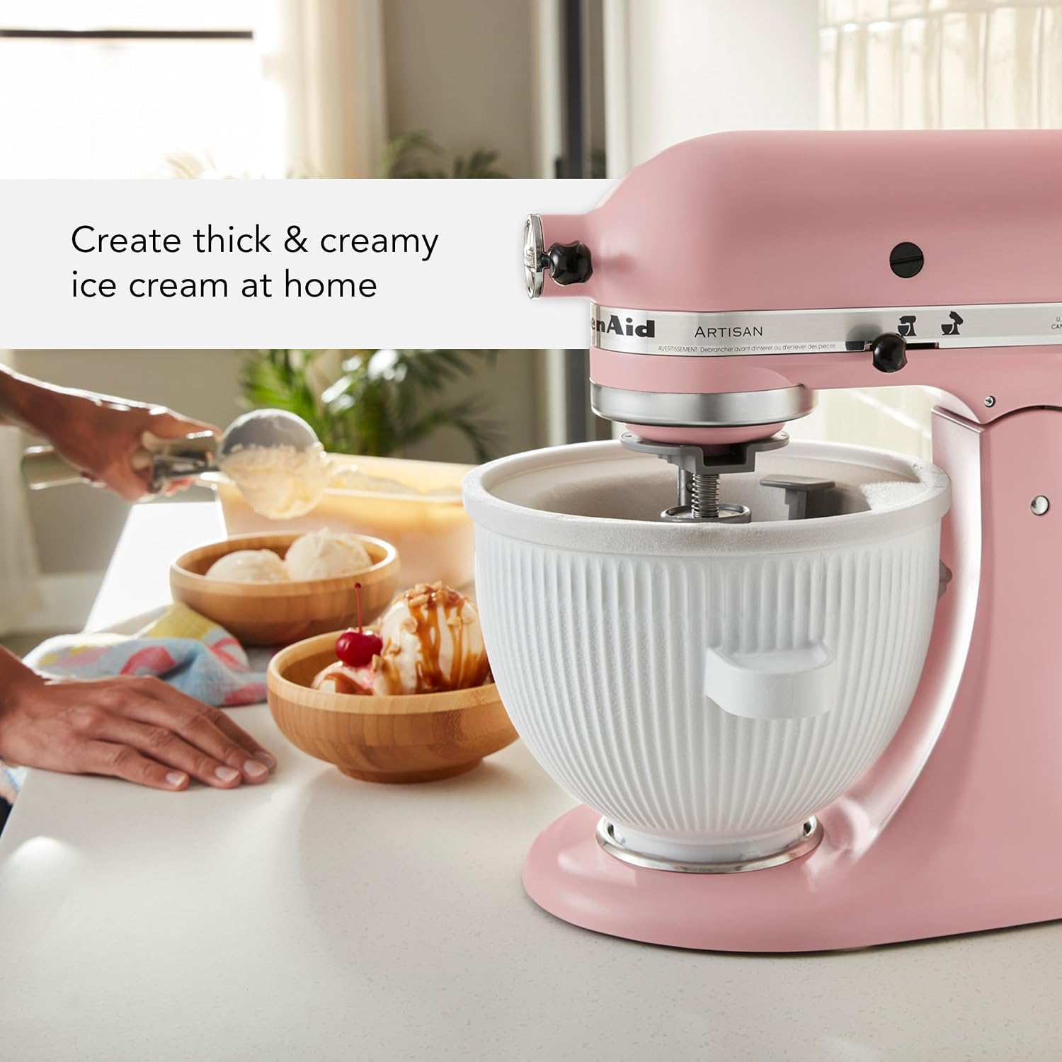 Detalle 2 de KitchenAid Ice Cream Maker 2-Quart Bowl