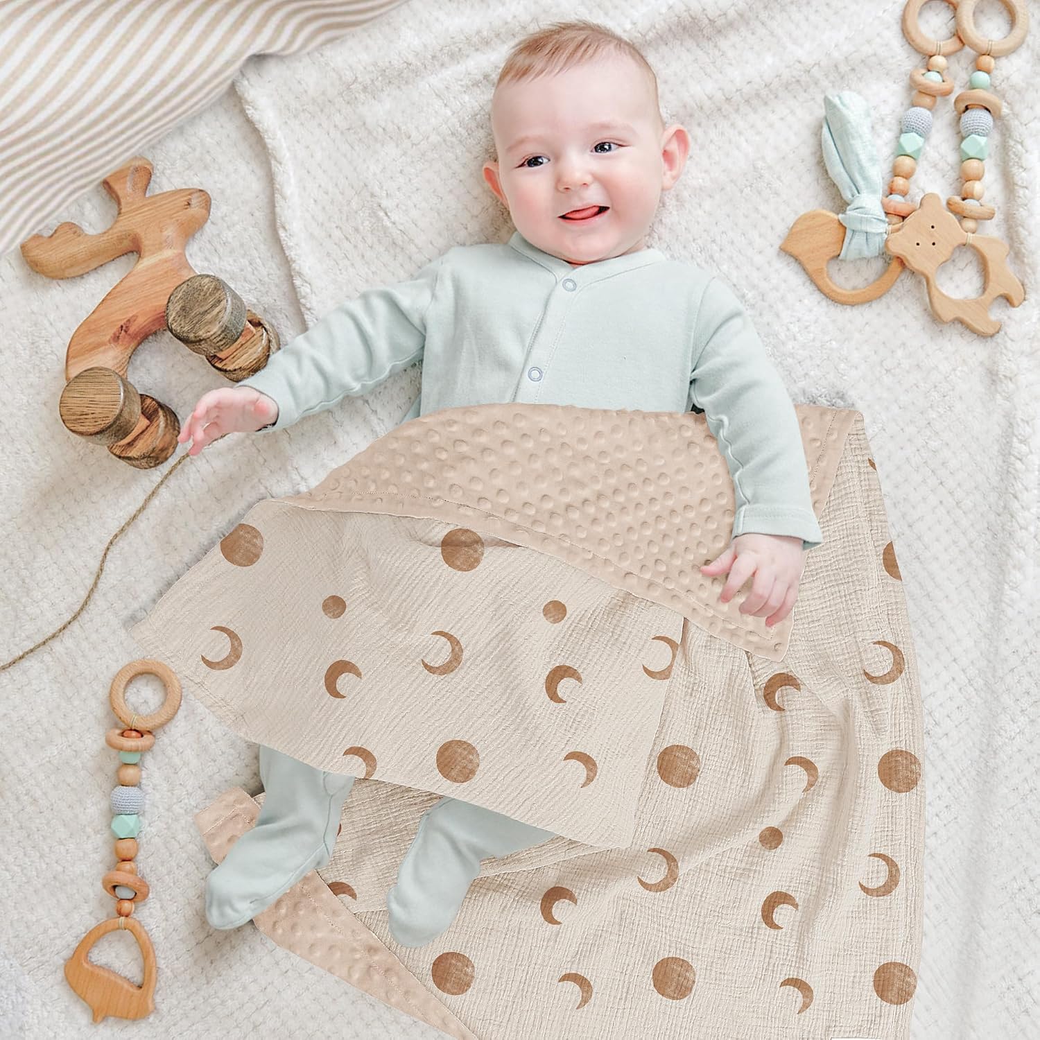 Thumbnail 4 de Bearmoss Baby Blanket Soft Nursery Crib Blanket with Muslin Cotton Front and Dotted Fleece Back, 76x100cm (Brown Moon)