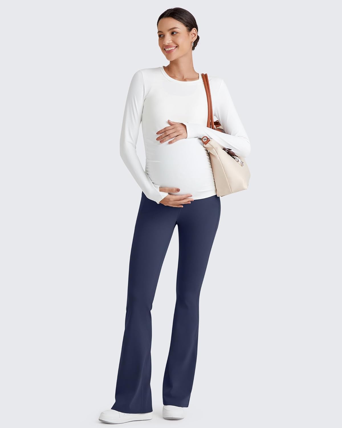 Detalle de G4Free BareFeel Maternity Trousers: Over Bump Flare Leggings with Pockets