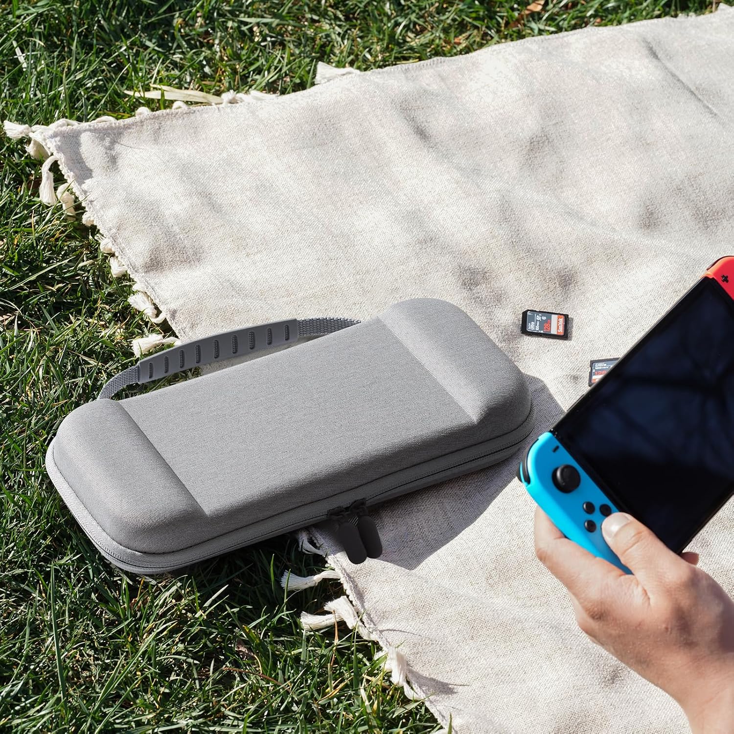 Detalle 2 de ProCase Carrying Case for Nintendo Switch 2 (2025) with 24 Game Card Slots, Hard Portable Travel Case Storage Bag Protective Pouch for 2025 Nintendo Switch 2 Console & Accessories -Grey
ProCase Carrying Case for Nintendo Switch 2 (2025)…