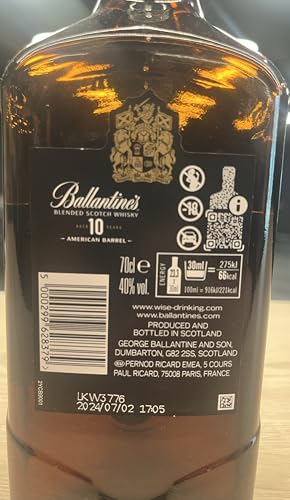 Detalle 2 de Ballantine's 10 años Whisky escocés de mezcla 700 ml 🥃