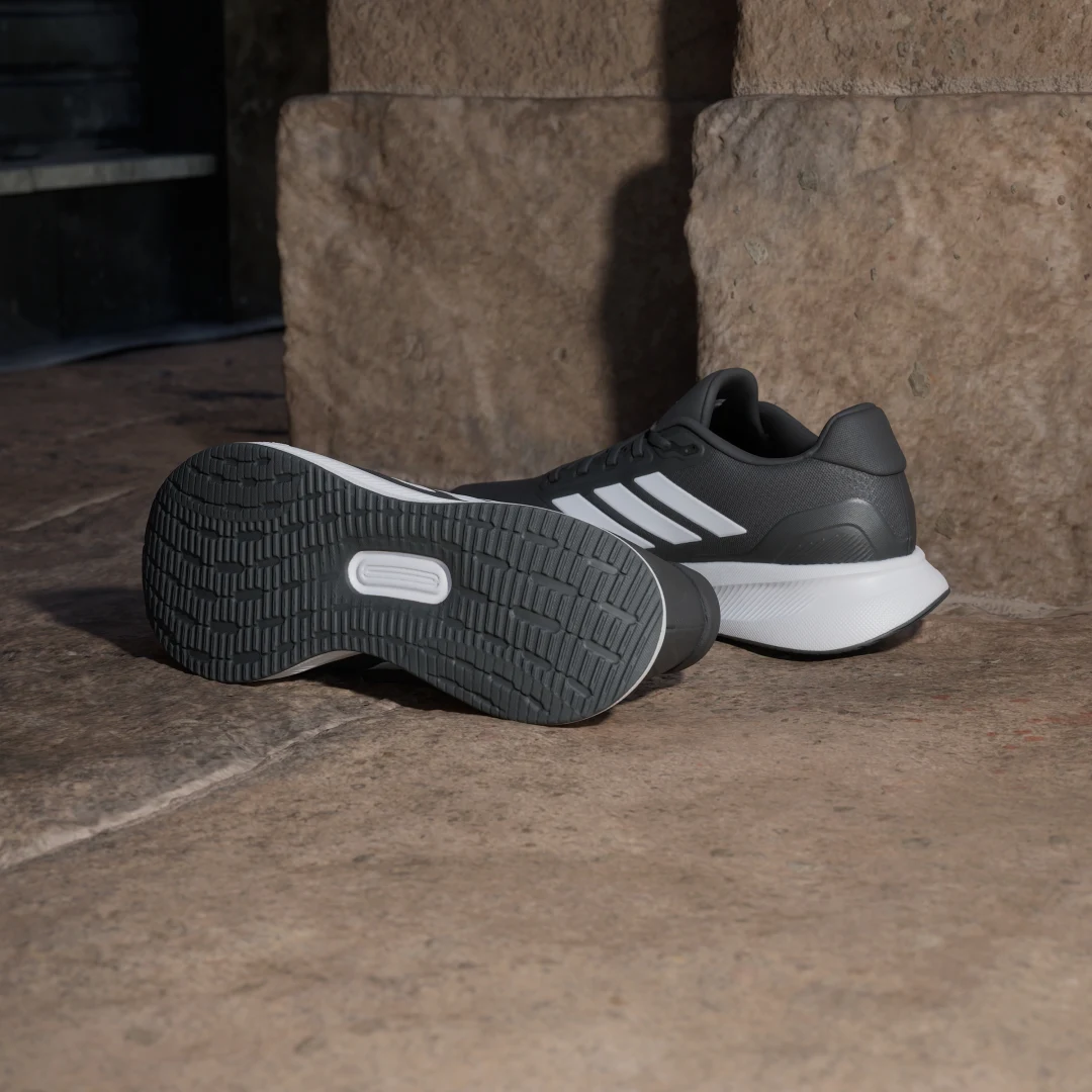 Detalle de Adidas Runfalcon 5 Wide Running – Zapatilla de running con ancho extra en negro
