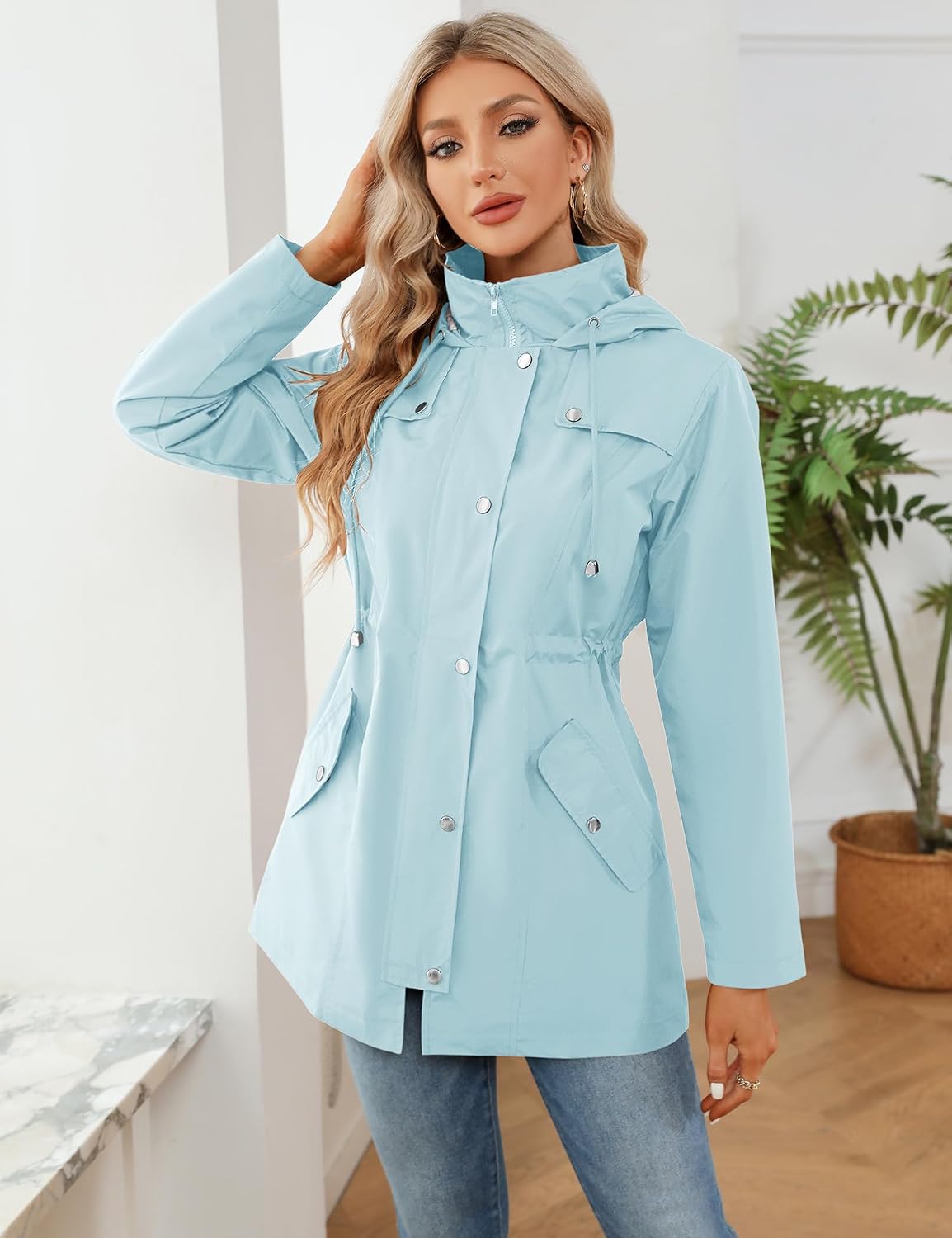 Detalle de LOMON Women Waterproof Outdoor Hiking Raincoat Rain Jacket with Lined Hood