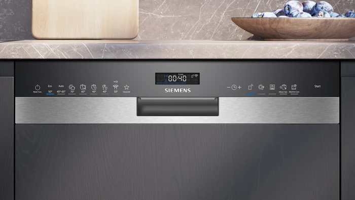 Detalle 2 de Siemens SN55ZS07CE Einbauspülmaschine 3x schneller
