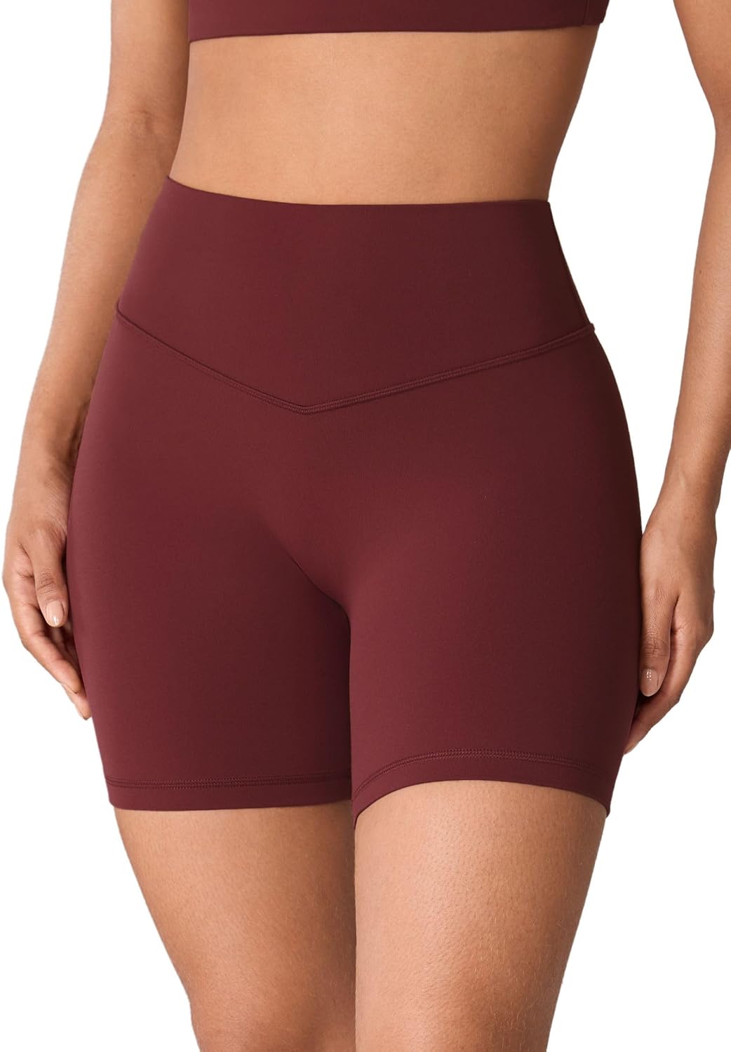 Detalle de UNISSU Hugcurve No Front Seam High Waisted 6-Inch Biker Shorts for Women