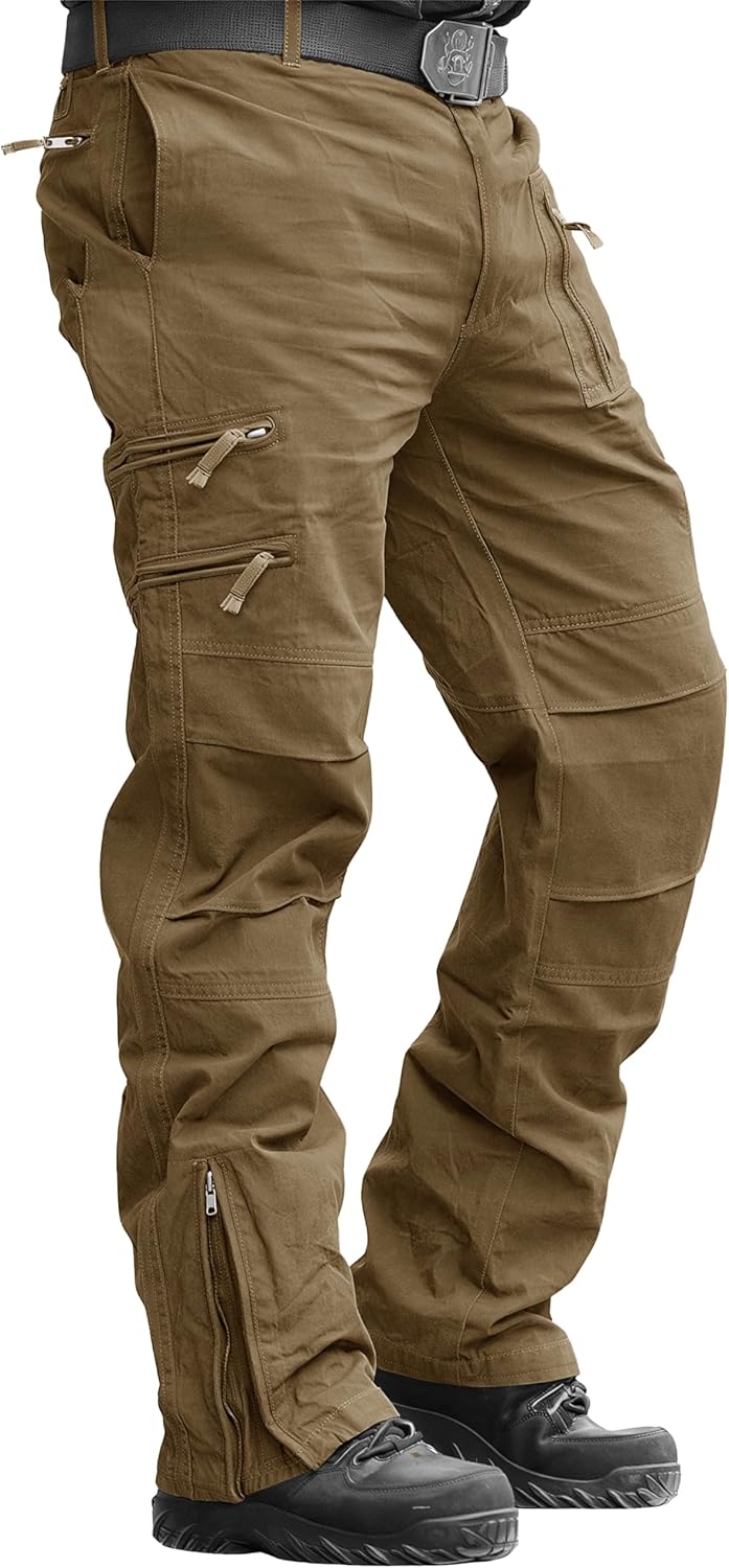 Detalle de Cargo combat trousers with 9 pockets