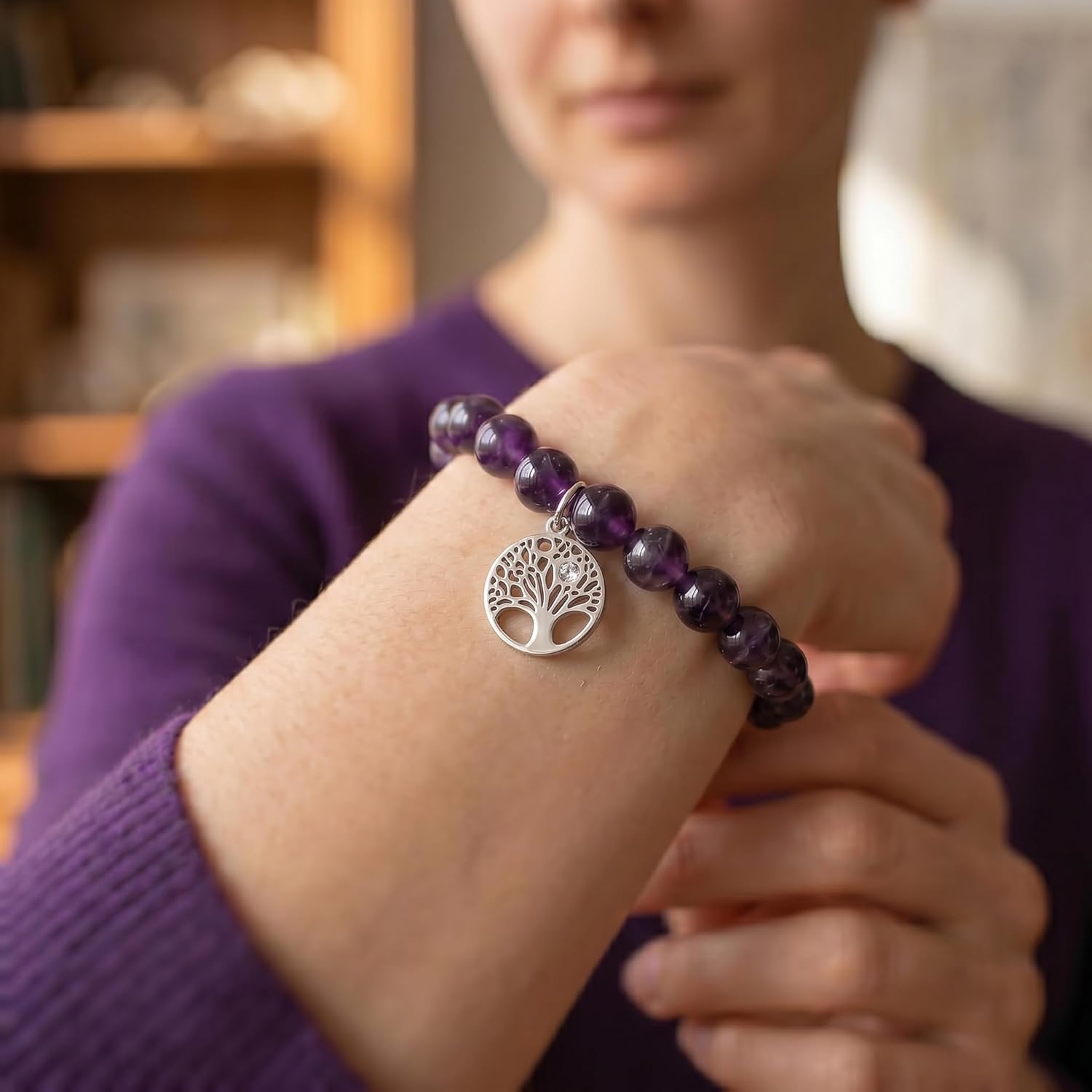 Detalle 2 de Bracciale Donna 10:10 in Pietre Naturali 6mm con Albero della Vita e Zircone — Acciaio Inox Anallergico, Regolabile