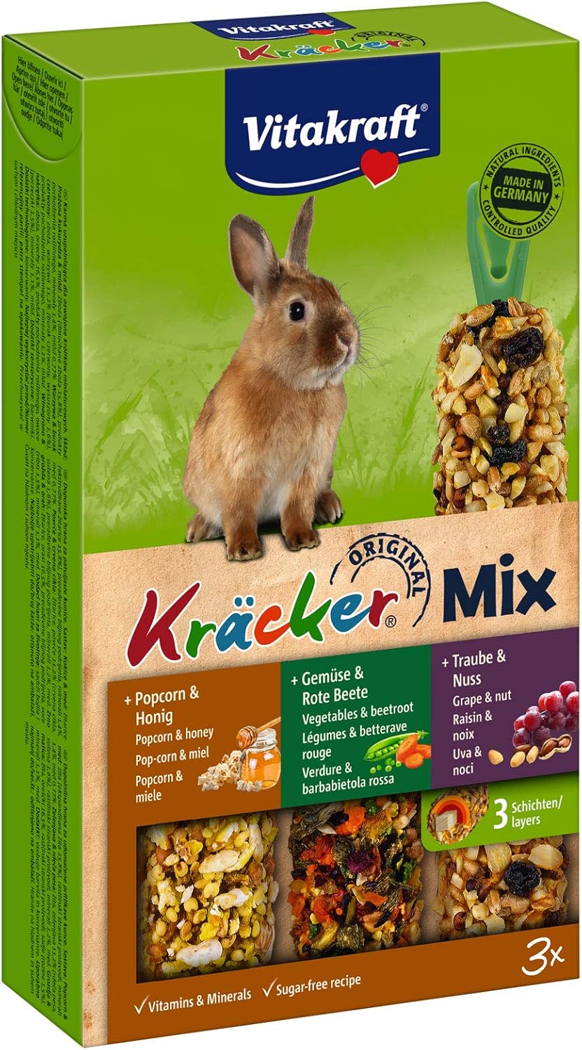Detalle 2 de Vitakraft Kräcker Mix Nibble Sticks for Dwarf Rabbits, 3 Flavours