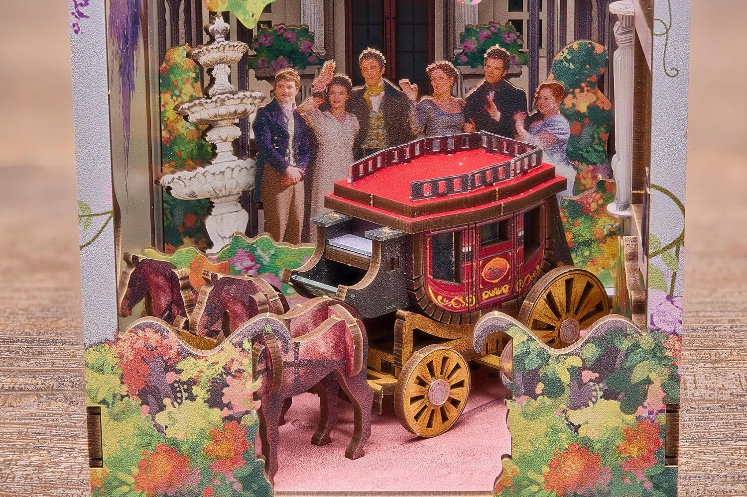 Detalle 2 de Revell Tiny Adventures – Bridgerton Into The Light Book Nook avec éclairage LED
