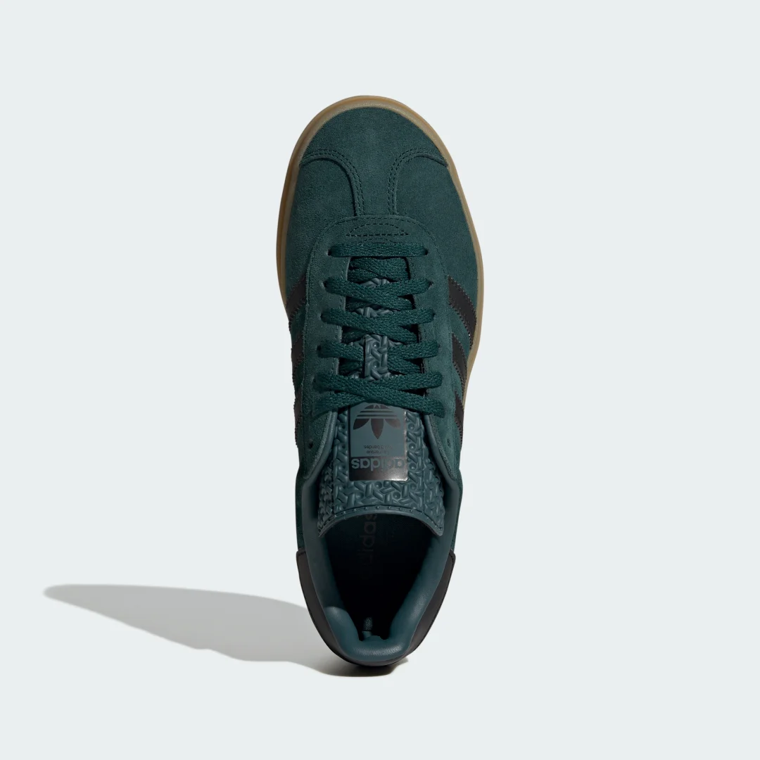 Thumbnail 1 de Zapatilla Gazelle Bold de Adidas: estilo clásico en verde para el día a día