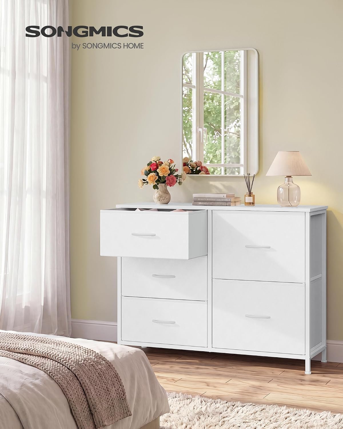 Detalle 2 de SONGMICS LGS235W101 commode met 5 stoffen laden en houten bovenblad