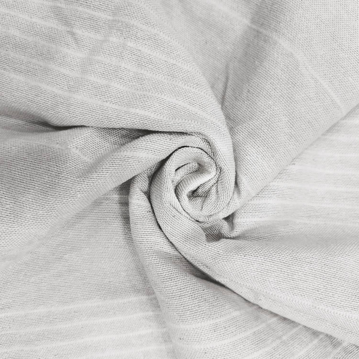 Detalle de Soleil d'ocre Adele – Couvre-lit et jeté de canapé en coton recyclé, blanc 220x240 cm